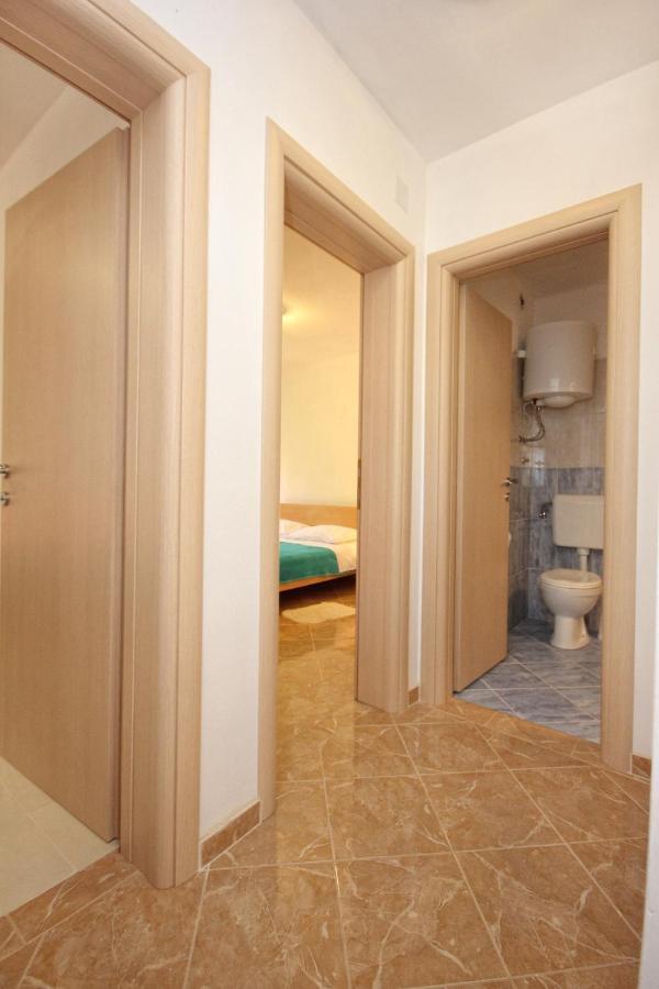 Apartments By The Sea Vlasici, Pag - 9324 Exterior photo